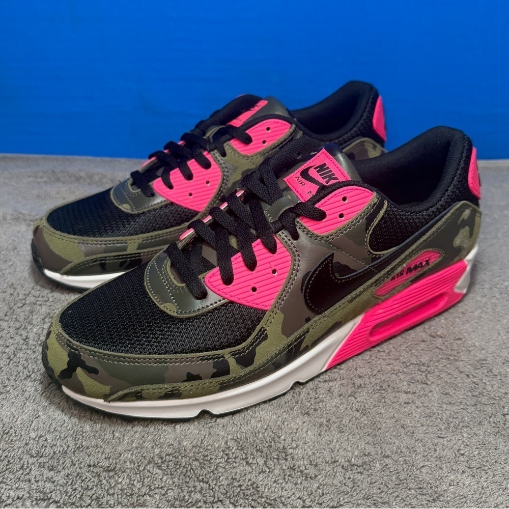 Nike Air max 90 PRM
BRAND NEW